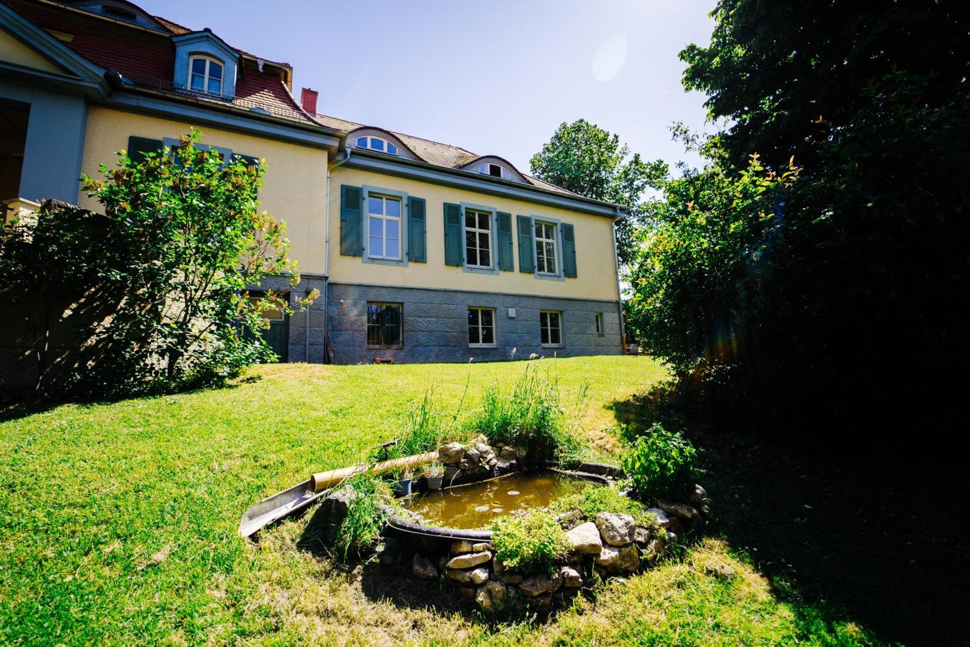 Levin 65qm 4 Personen Mit Pool Wlan Und Parken Apartment *
