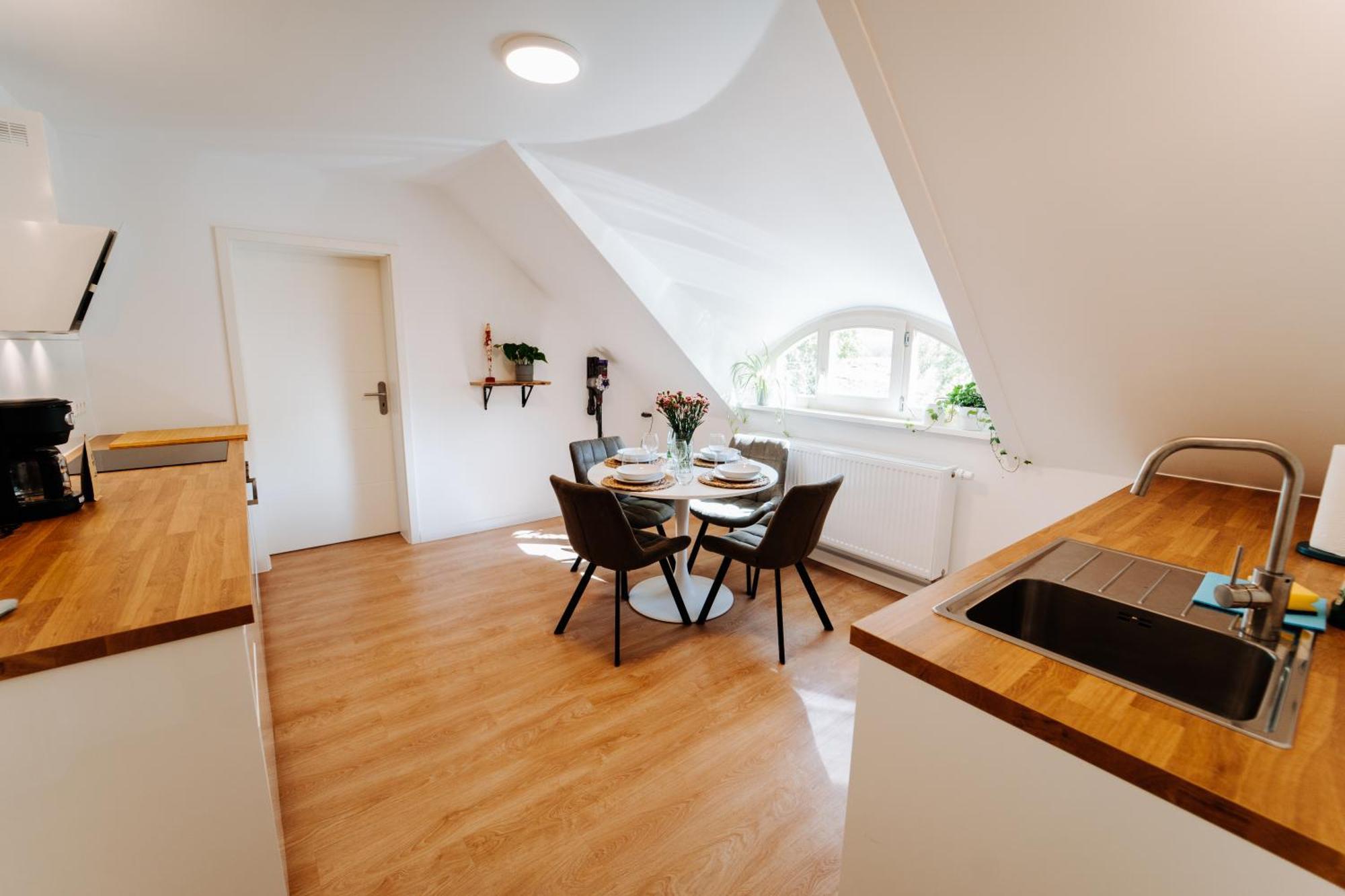 Levin 65qm 4 Personen Mit Pool Wlan Und Parken